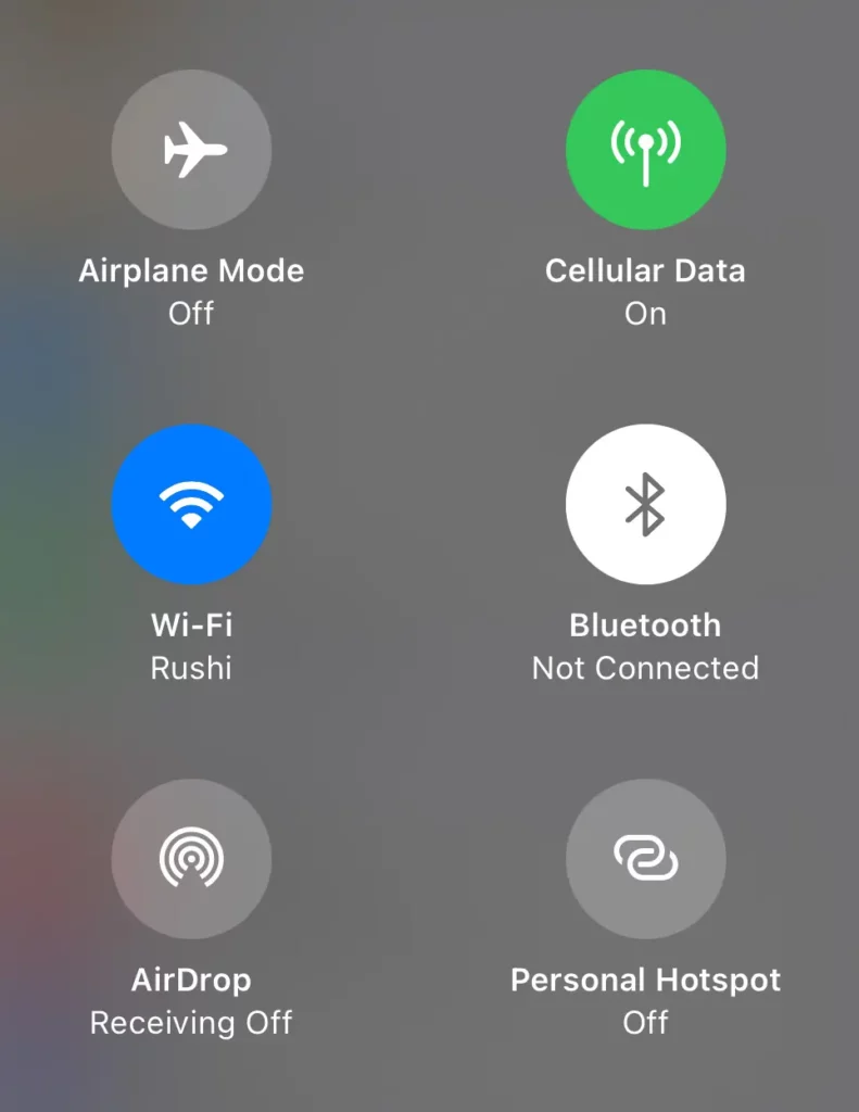 Check your iPhone Wifi or Cellular Connection