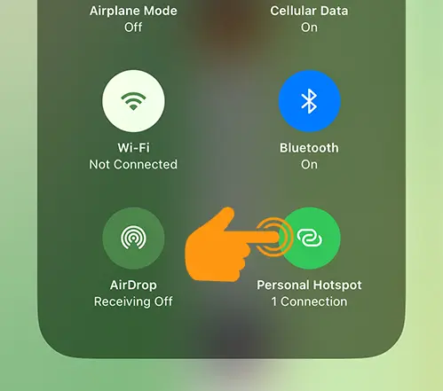 Turn off Personal Hotspot on iPhone Via Control Center